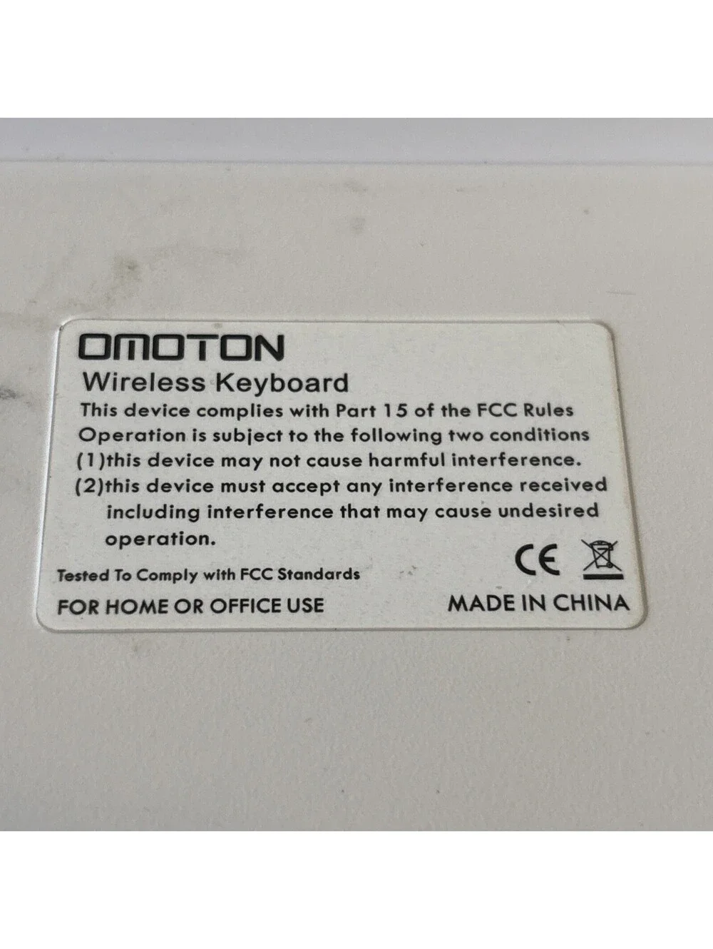Omoton Ultra-Slim Bluetooth Keyboard Wireless White - Untested